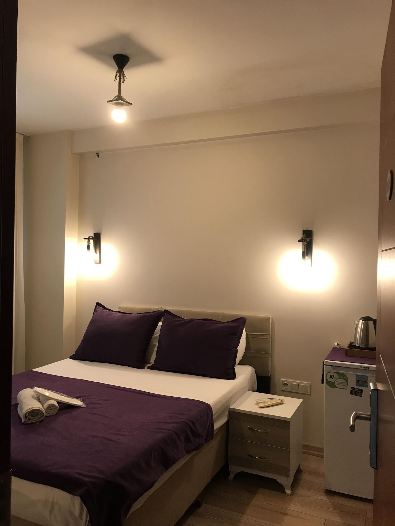 Sweet Home Taksim Otel Истанбул Екстериор снимка