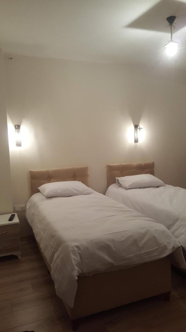 Sweet Home Taksim Otel Истанбул Екстериор снимка