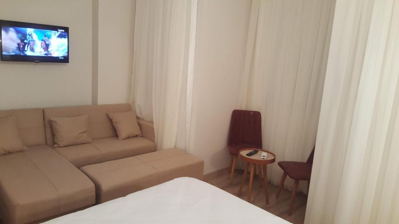 Sweet Home Taksim Otel Истанбул Екстериор снимка