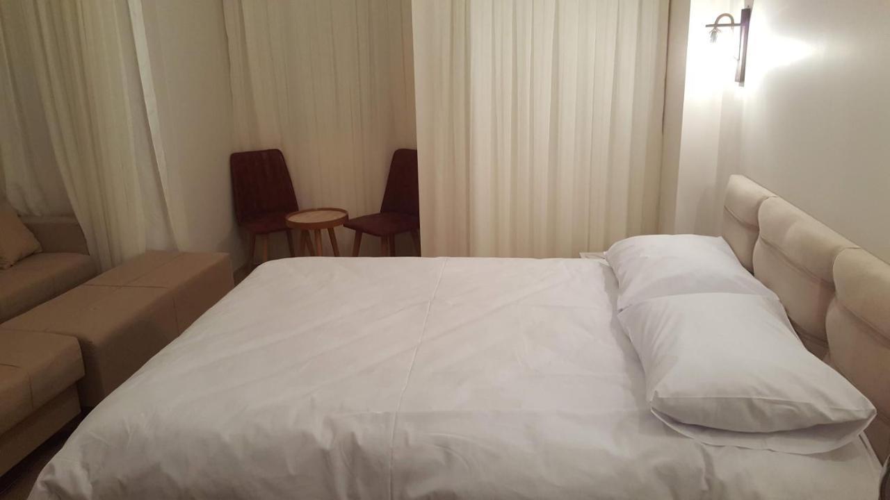 Sweet Home Taksim Otel Истанбул Екстериор снимка