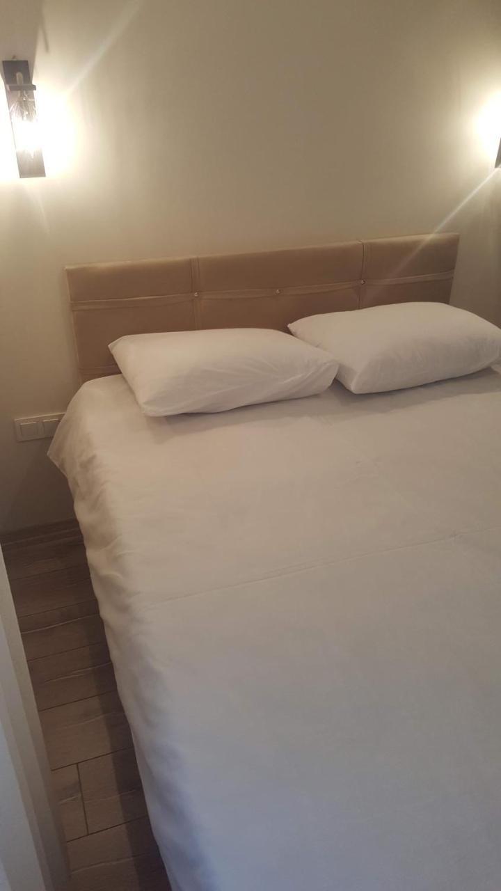 Sweet Home Taksim Otel Истанбул Екстериор снимка