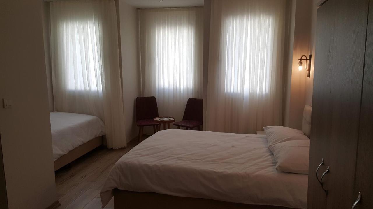 Sweet Home Taksim Otel Истанбул Екстериор снимка